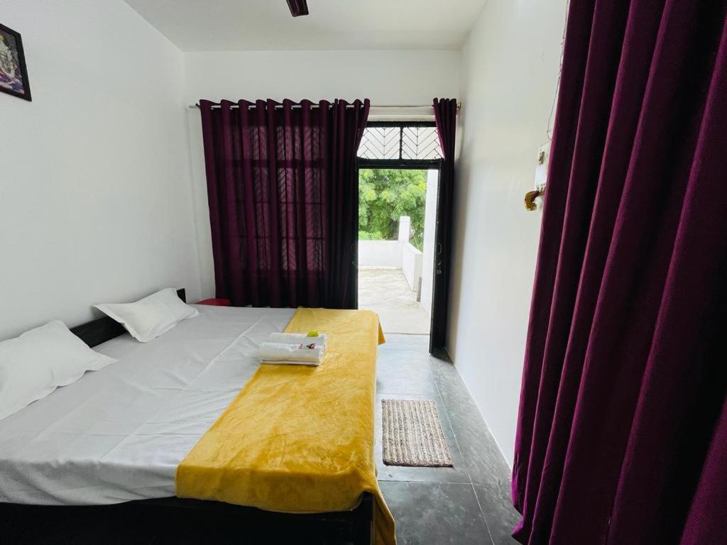 Shree Balaji Homestay Ayodhya Bagian luar foto